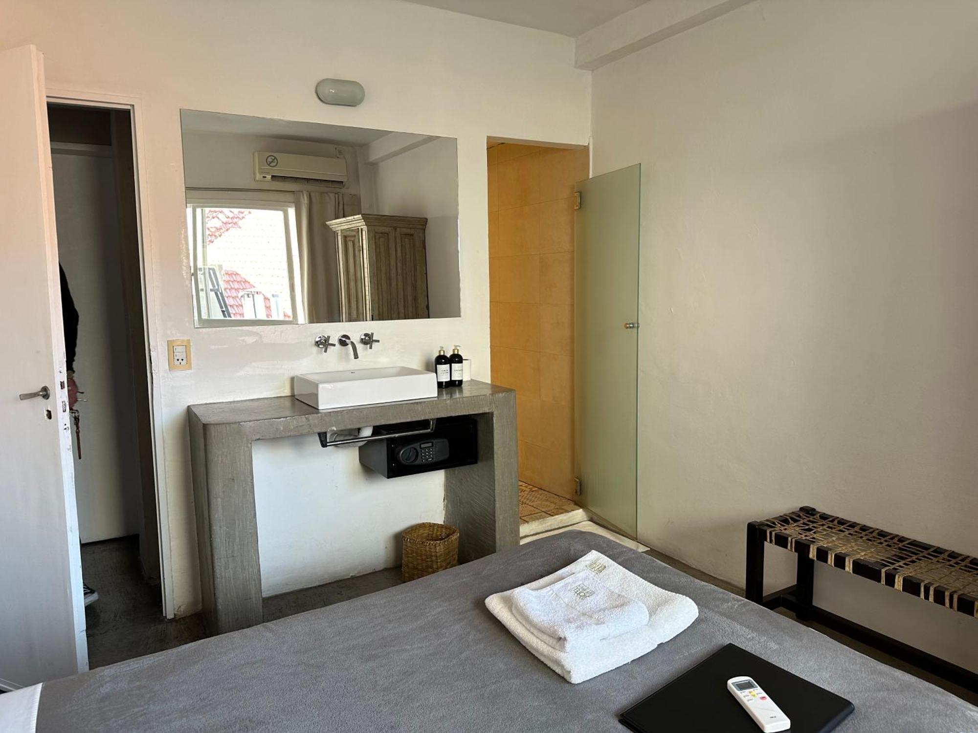 Quarto Duplo Econômico